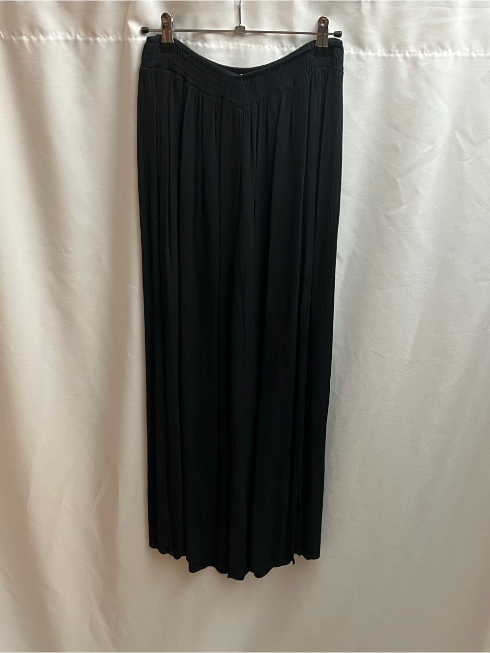 Kiwi & Punch Black Pleated Side Slit Wide Leg Palazzo Pants Women’s Large